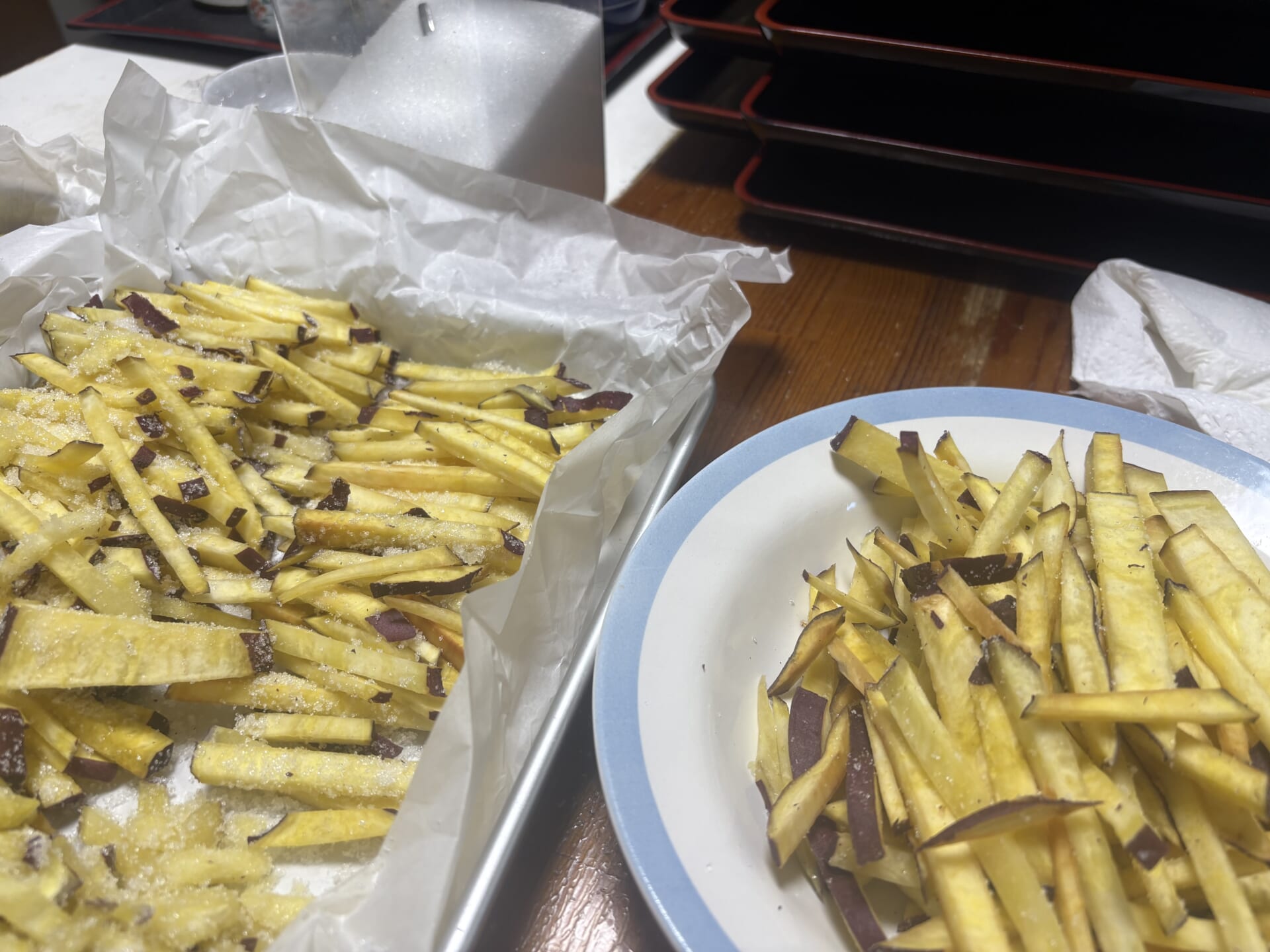 秋の味覚を楽しもう！掘ったお芋でおやつ作り