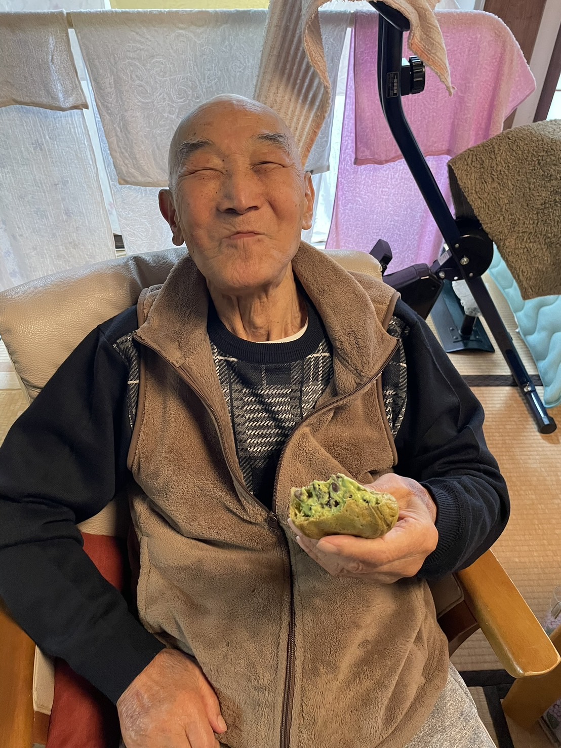 笑顔を運ぶシュークリームの日✨✨