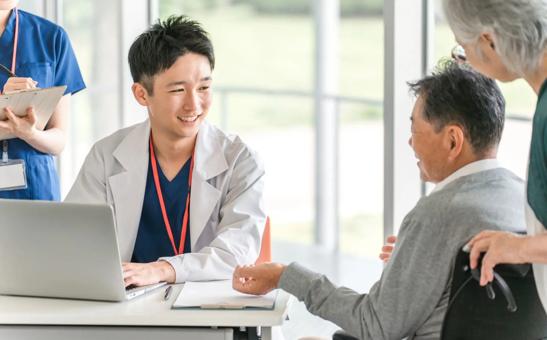 パーキンソン病における障害者手帳の申請方法やメリット・デメリットを解説