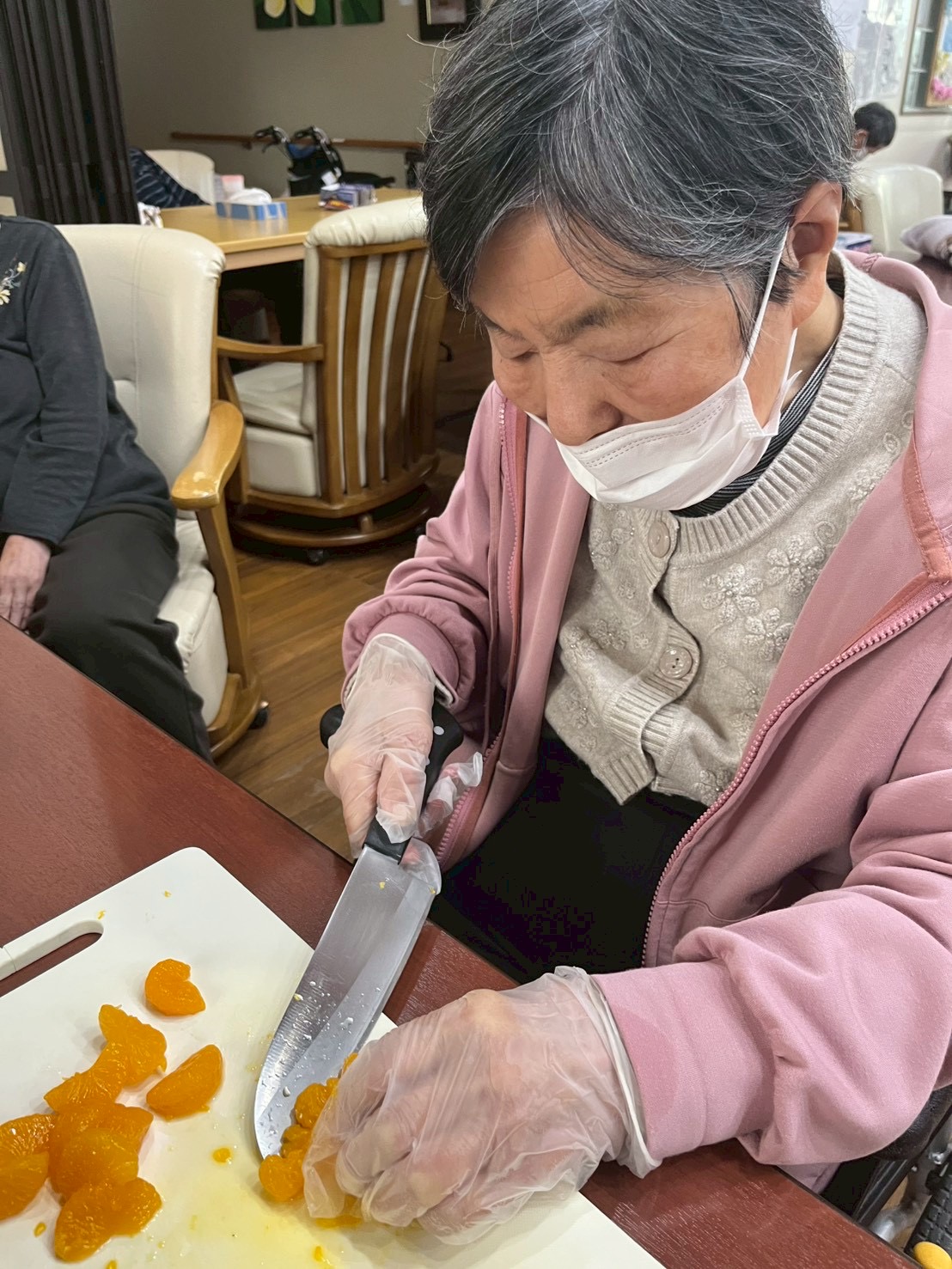 オシャレなフルーツサンドづくり