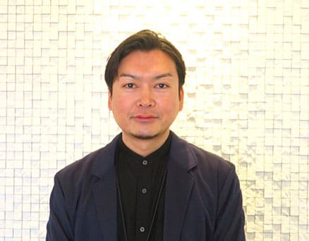 施設長 堀田 康文