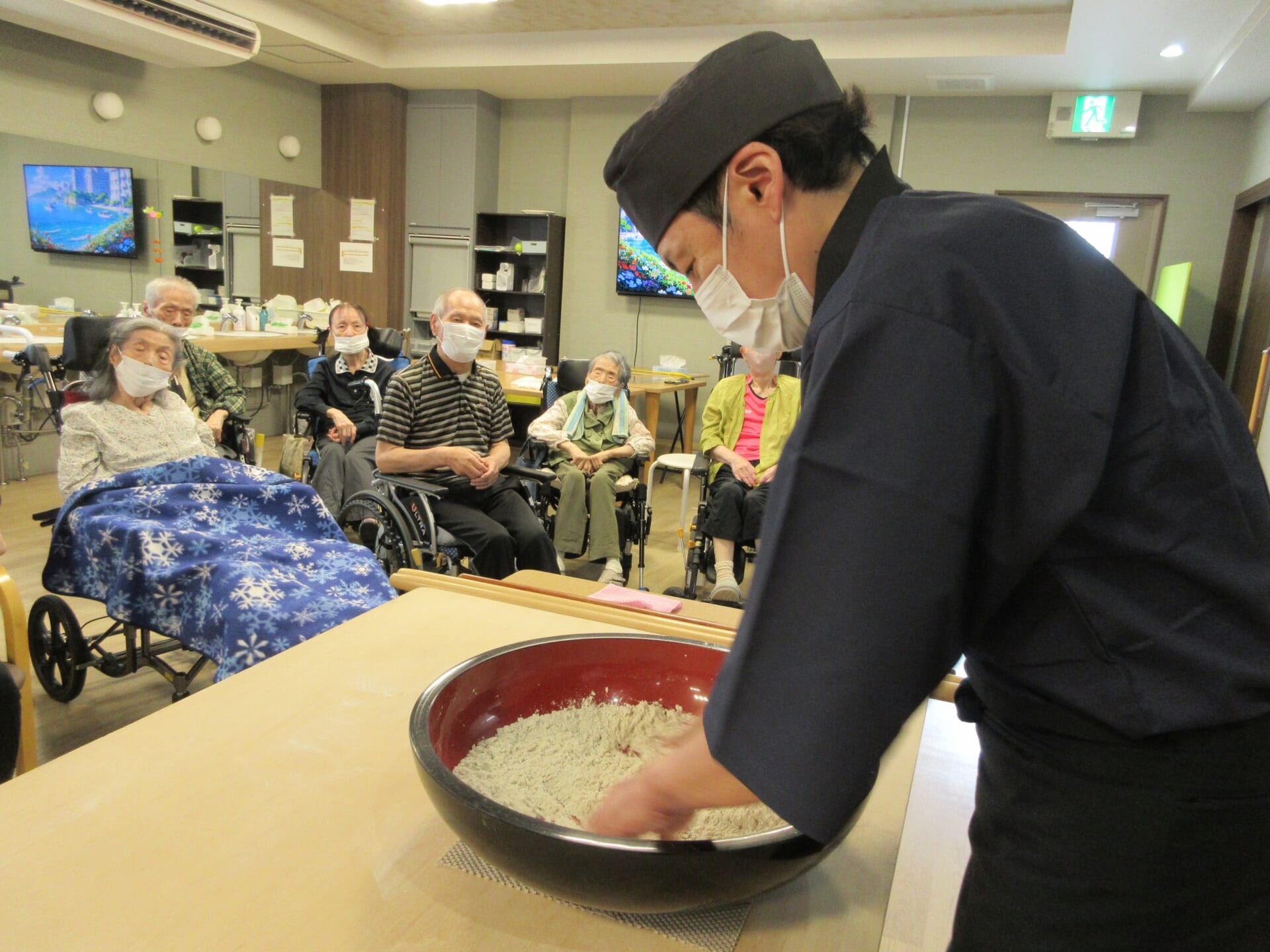 【PDハウス野芥】父の日・蕎麦打ち体験