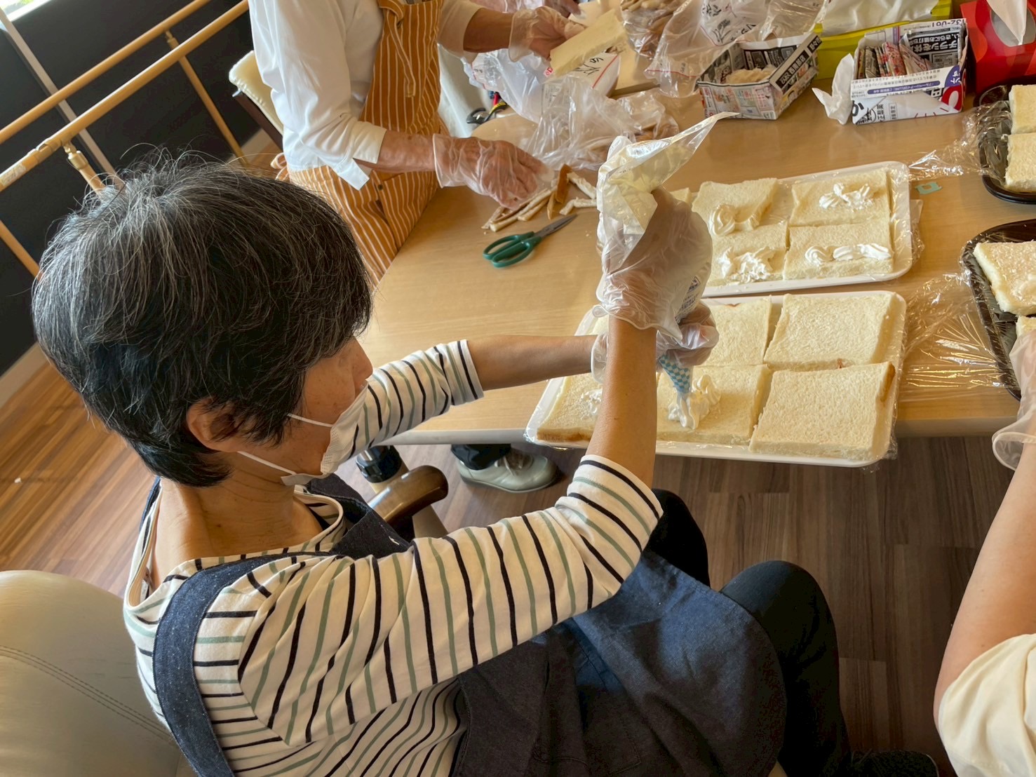 【太陽のリゾート野々市】フルーツサンド作り🥪🍎🍓🍊