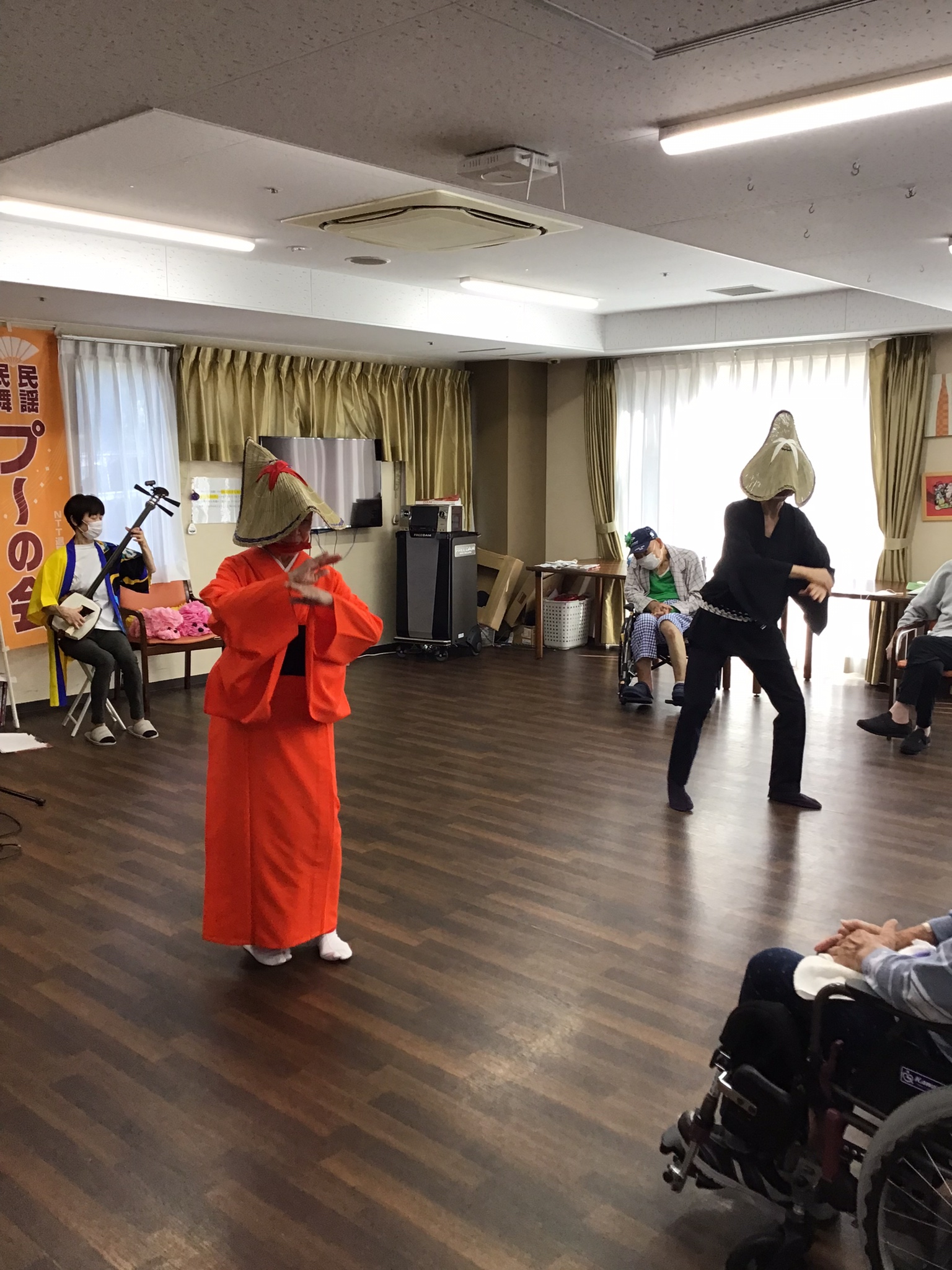 【9月19日　民謡・民舞　鑑賞会💃】