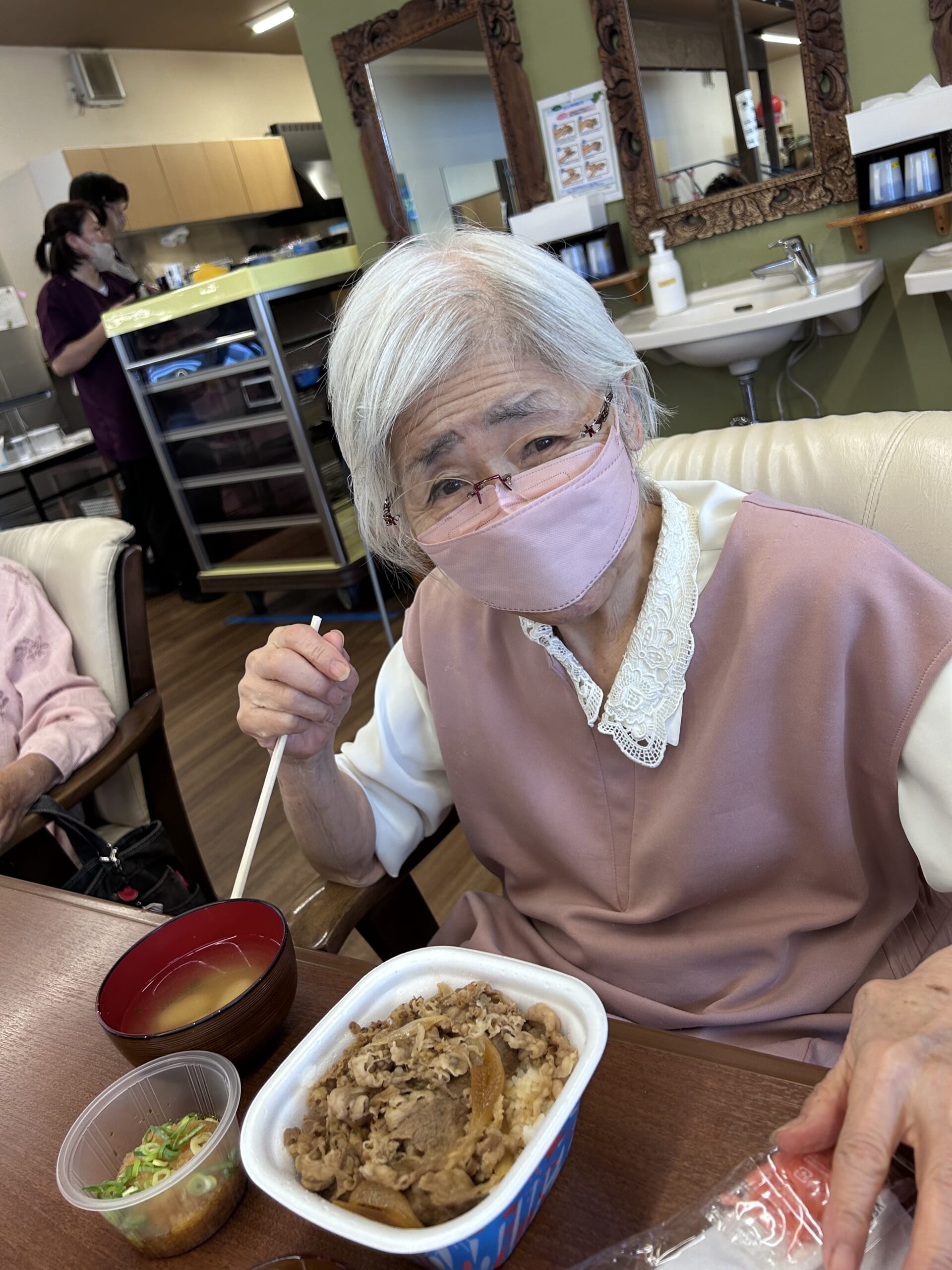 【太陽のリゾート野々市】みんなですき家を食べよう🍚